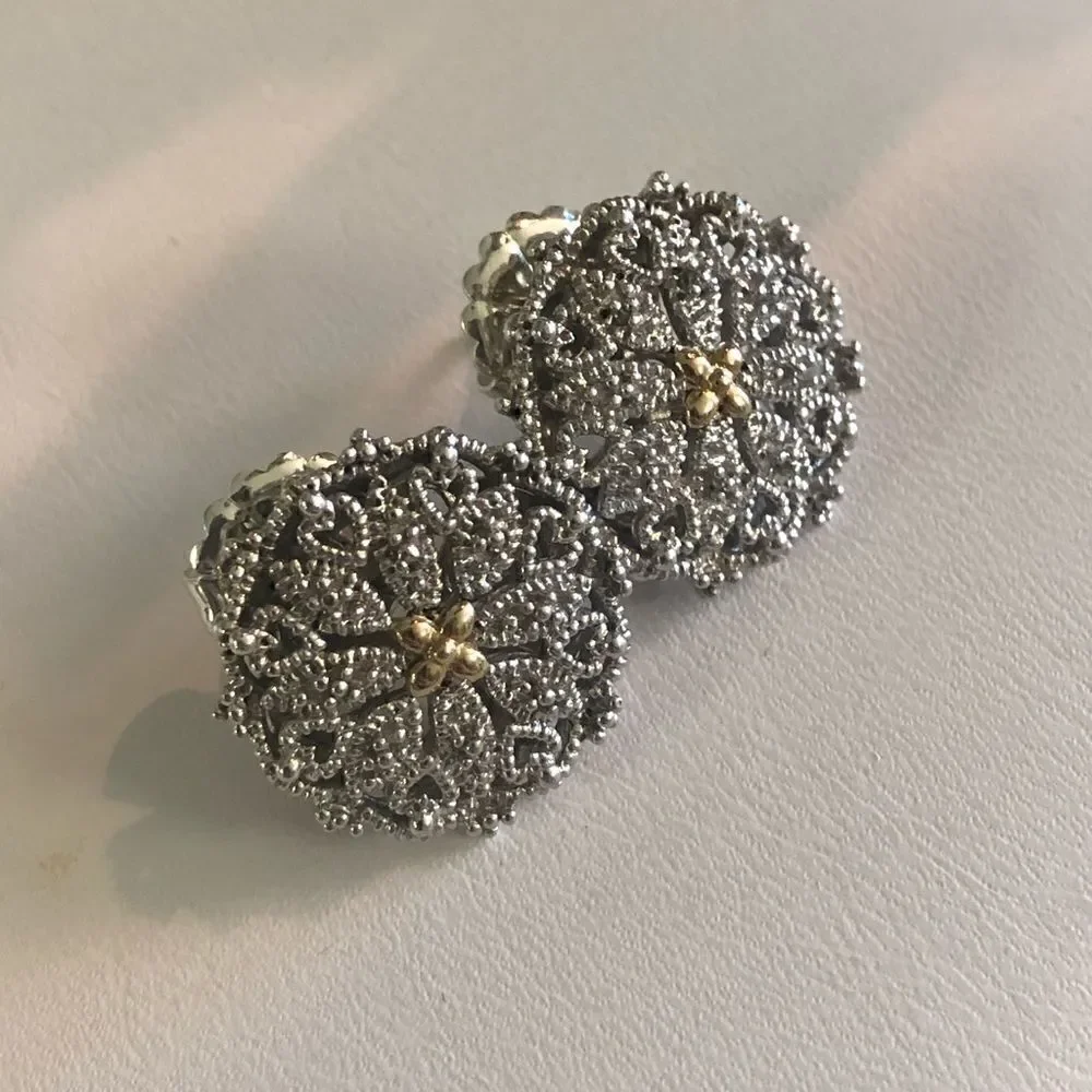 Signed M/C Thailand Sterling Silver 925 & 14k yellow gold “flower” stud earrings